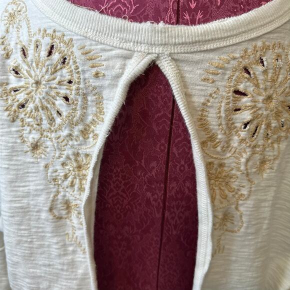 Intimately Free People Boho Embroidered Shirt Back Peephole Size Small - Picture 5 of 9
